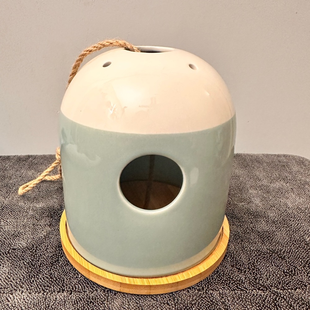 Birch Cottage Ceramic Bird Feeder